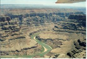 C:\Users\shaun\Documents\memory stick\New folder\New America\web America photos 1\The Grand Canyon - and the wing of our plane!.jpg